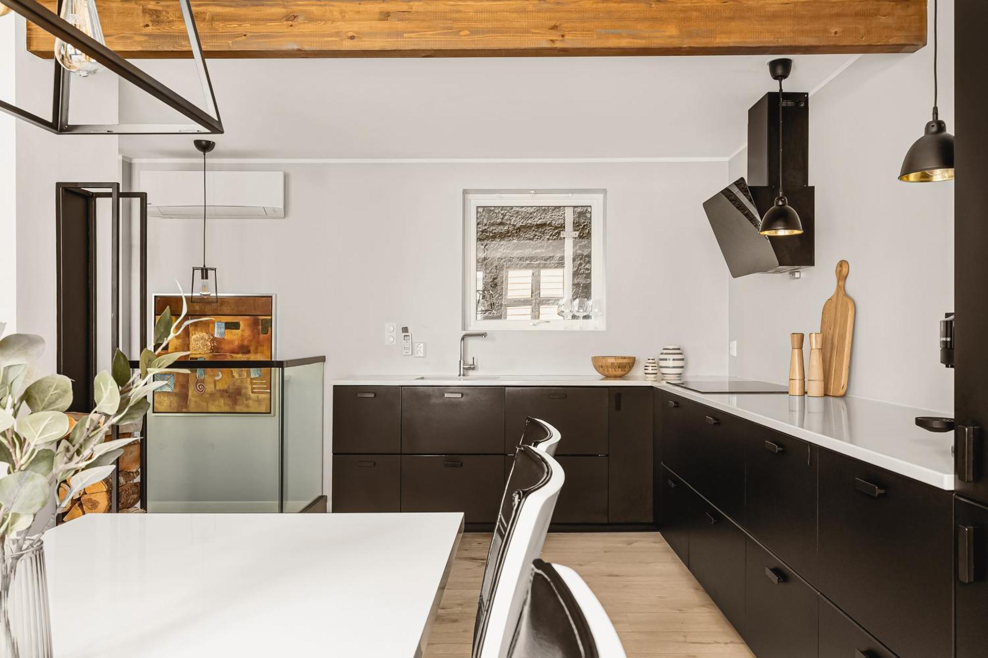 Apartamento Bryggen Hideaway I Lux Feeling & Private Patio *