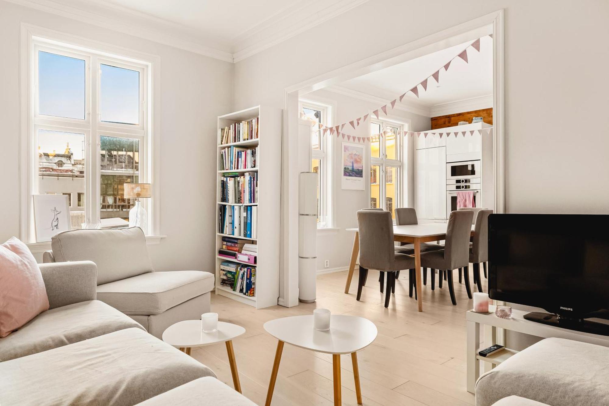 Dinbnb I Of Both Worlds I 80sqm With 2 Baths And Bathtub Bergen