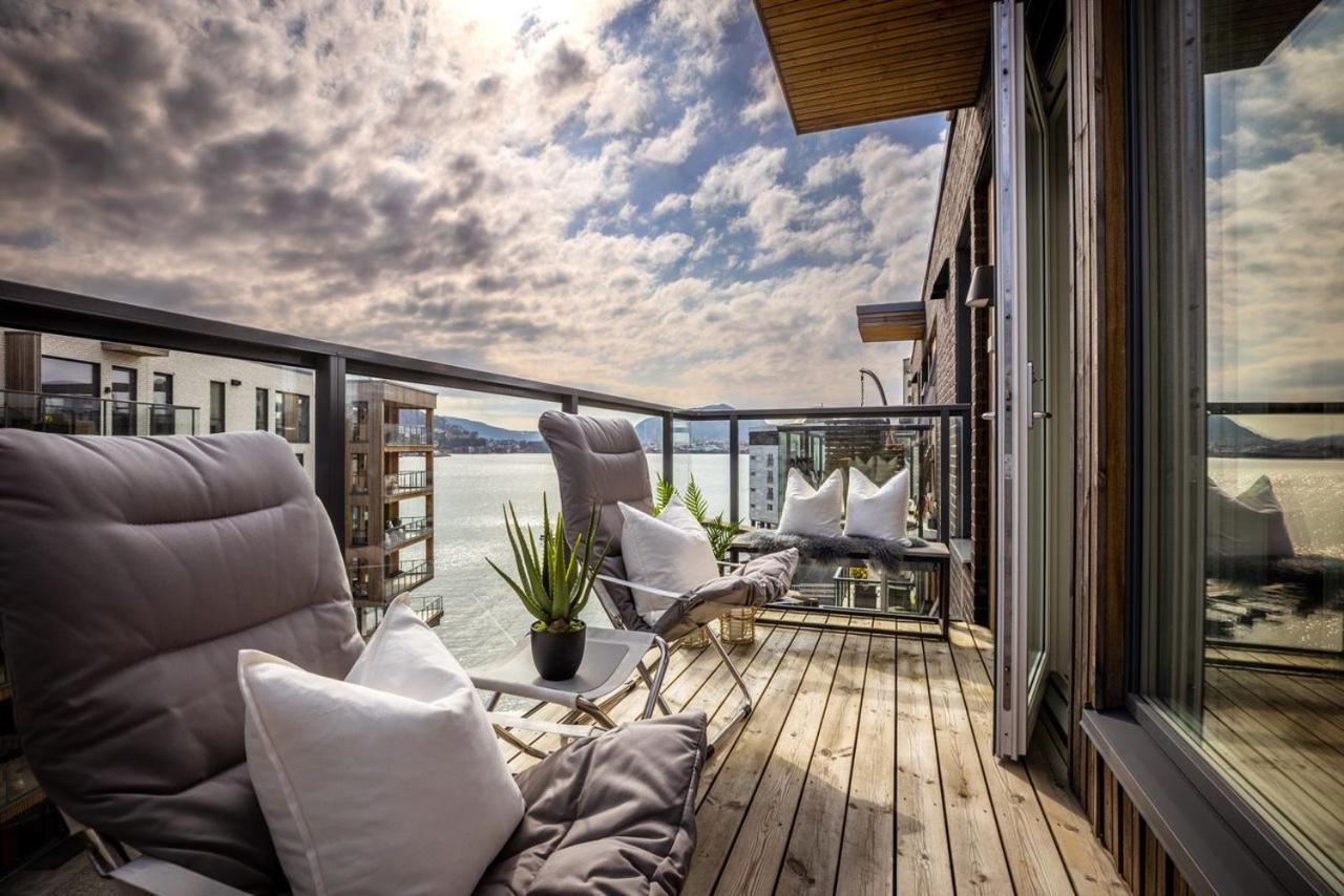 Apartment New Penthouse With Sea View In Centrum