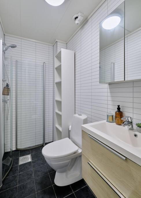 Sentrumsnaer Og Romslig 4-roms Leilighet Appartement *