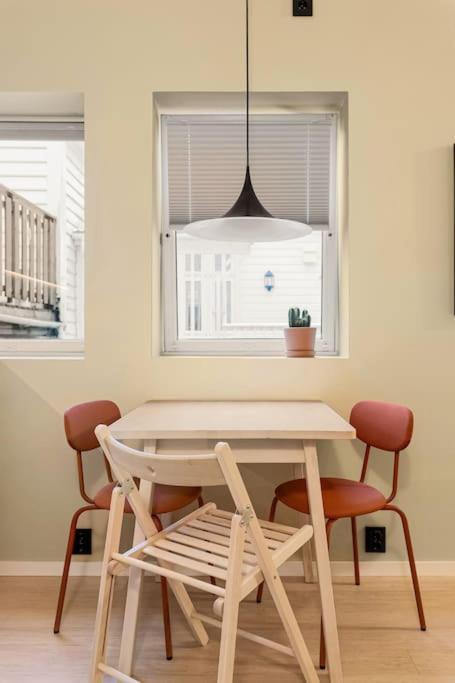 Fresh Apartment, A Short Walk From Bryggen Bergen