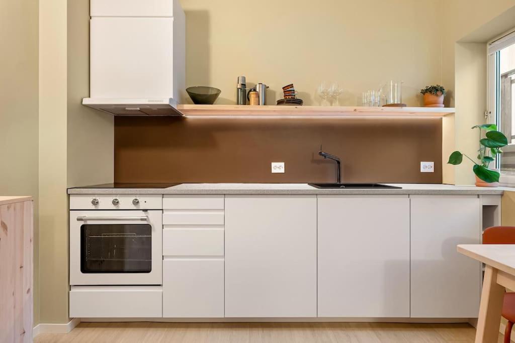 Fresh Apartment, A Short Walk From Bryggen Apartment