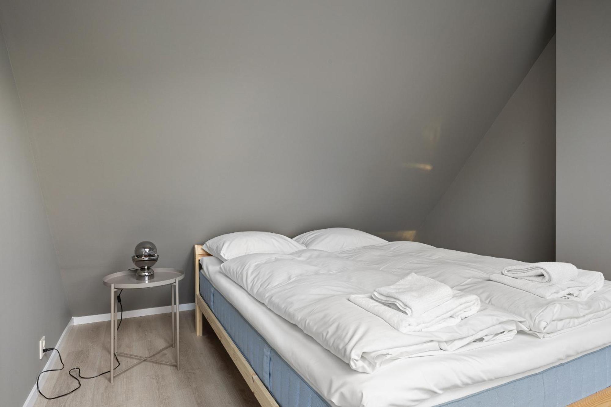 Homerentals L 120sqm Mid-central - King Beds - 500mbps Wi-fi Bergen
