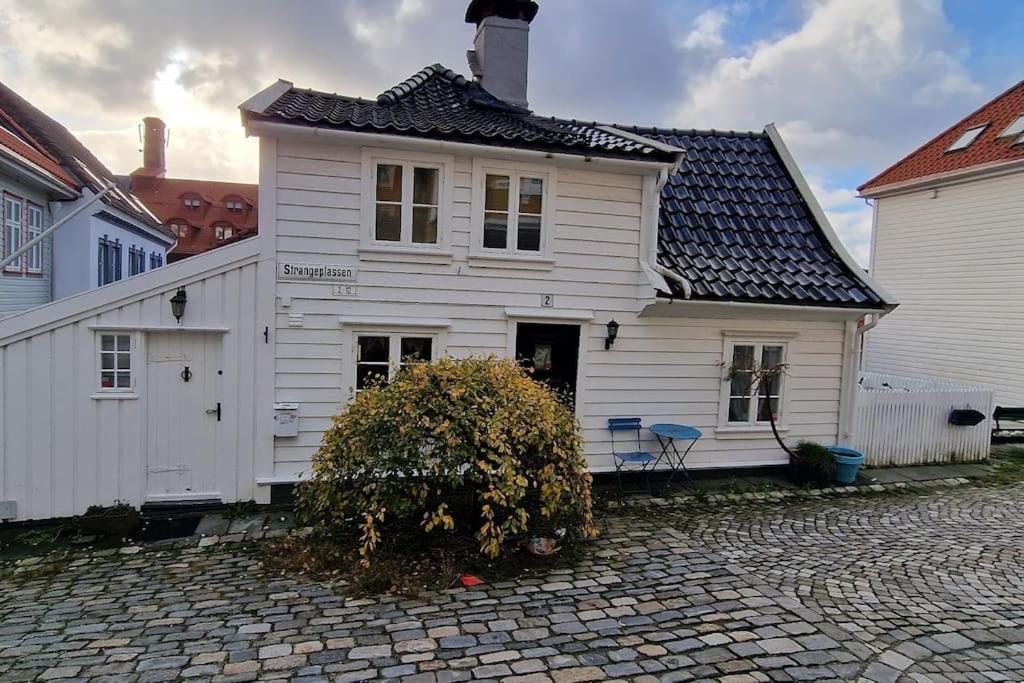 Det Gronne Huset I Verftsgaten Villa
