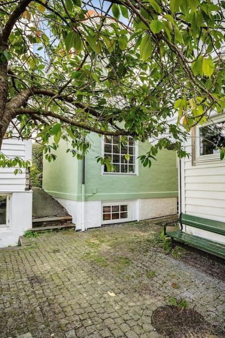 Det Gronne Huset I Verftsgaten Bergen