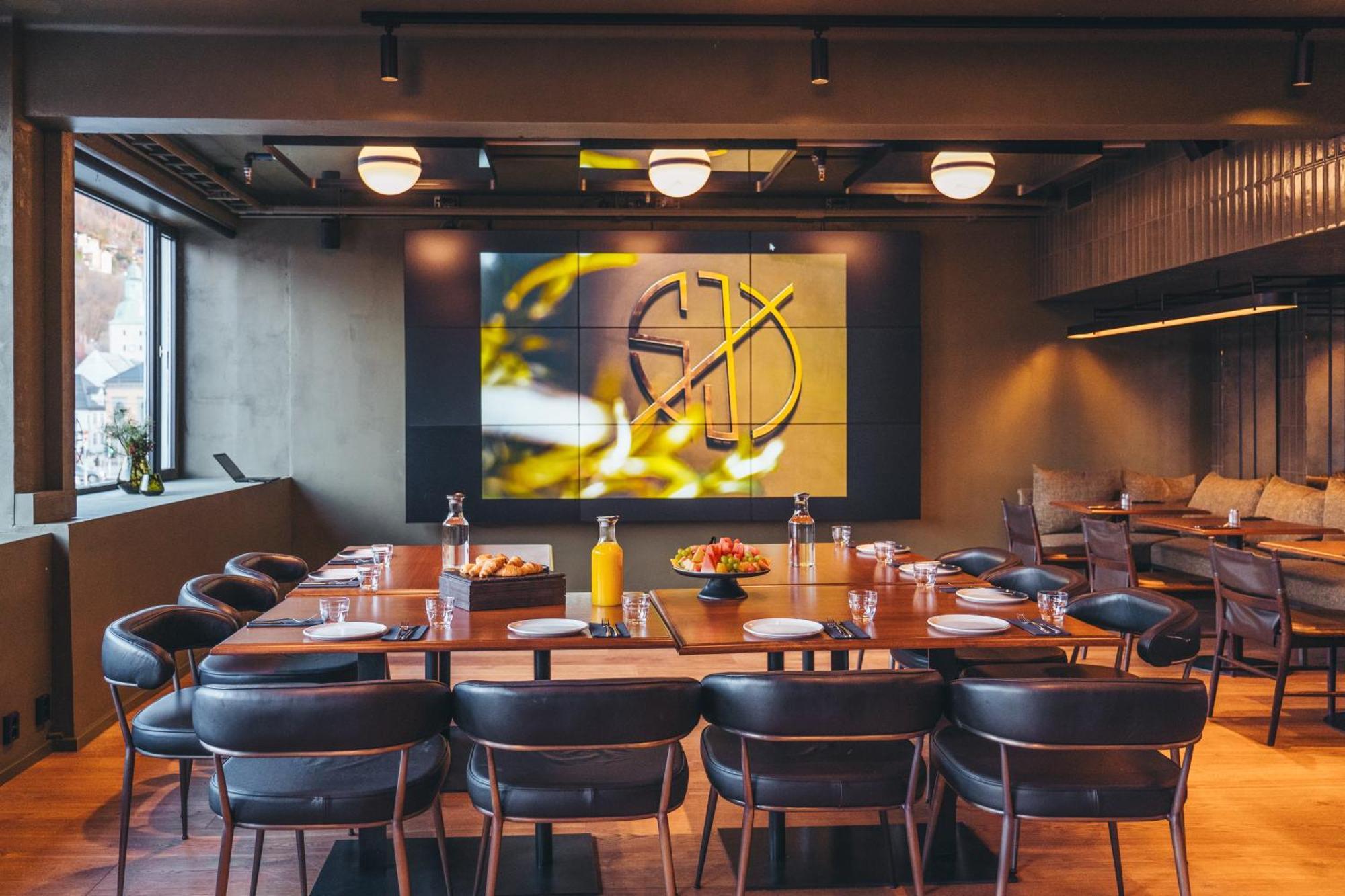 Magic & Kloverhuset 4*