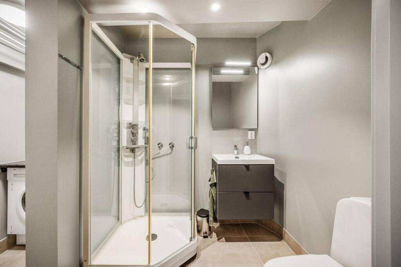 Apartment Dinbnb I Romantic Surroundings In The City Center Bergen
