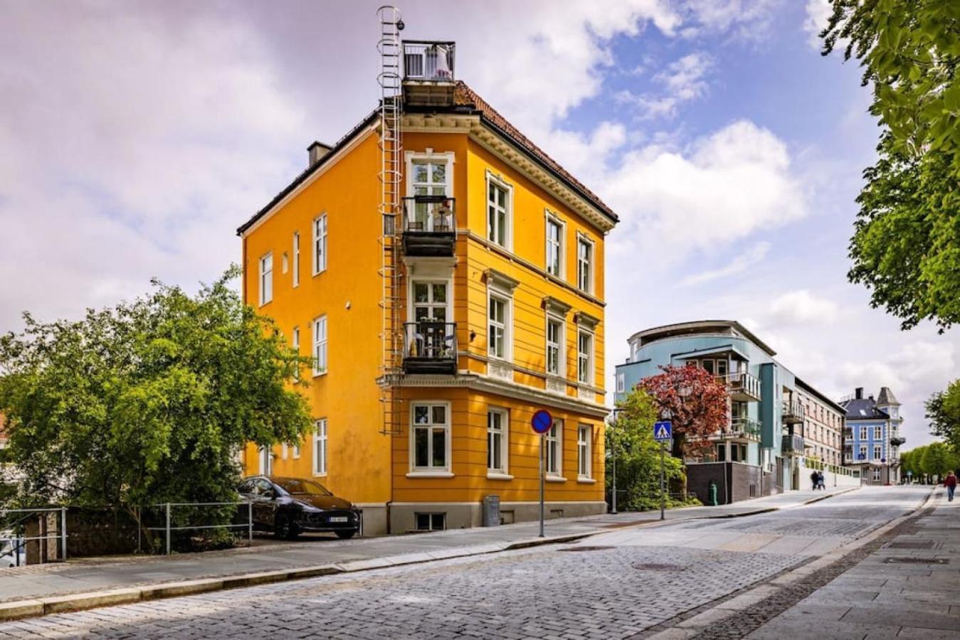 Apartment Dinbnb Homes I Historical 1896 Residential Bergen