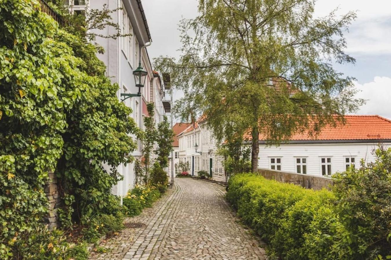 Dinbnb I Family-friendly By Sea Pool I 2 Floors & 2 Bathrooms Apartment Bergen