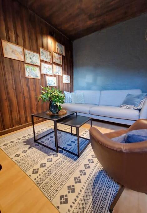 Cosy Ground Floor With Three Bedrooms Apartment Bergen