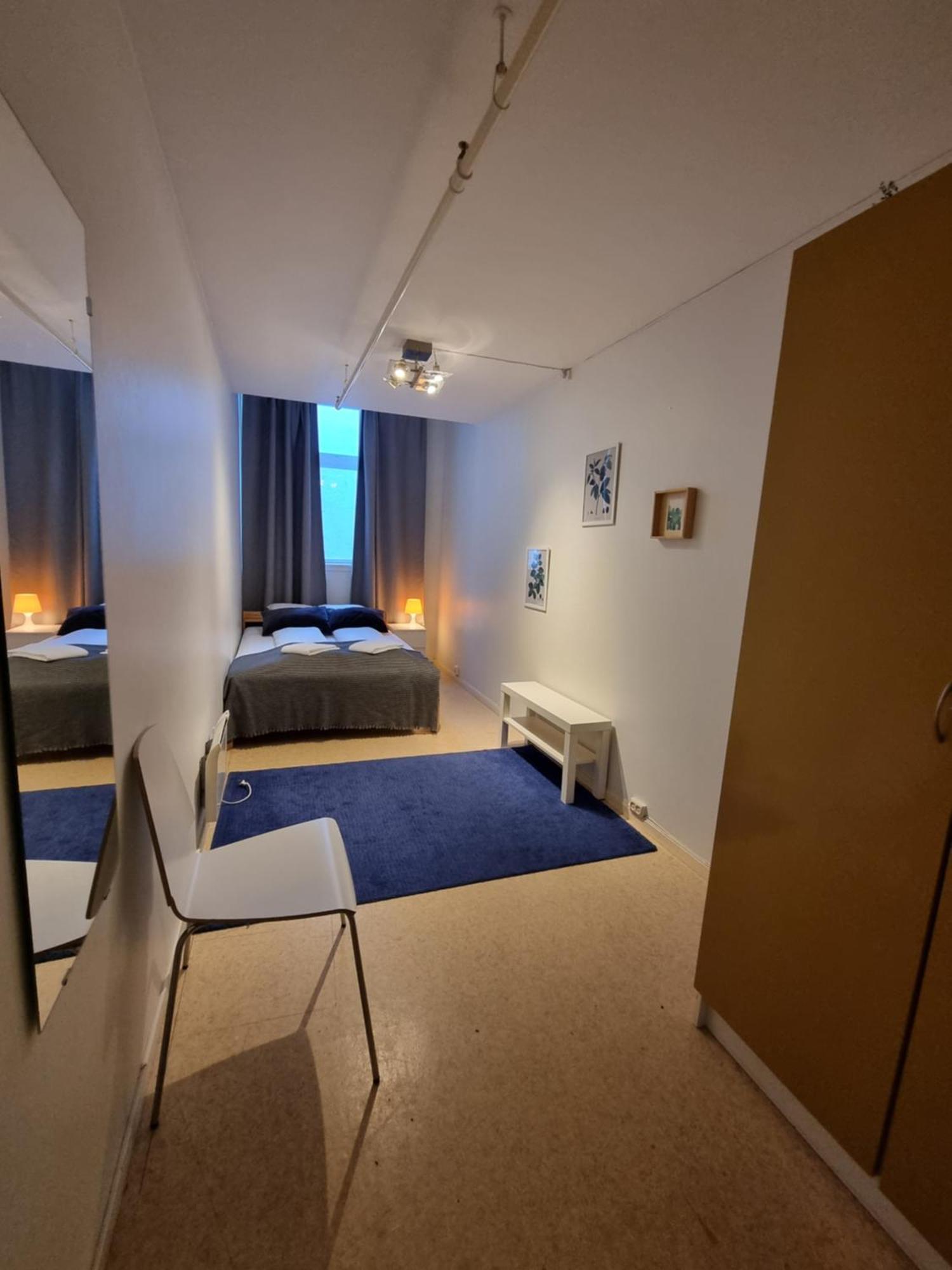 Fabryka Hostel *