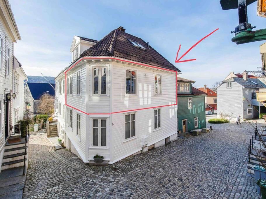 On One Of Bergen's Finest Streets Apartment Bergen