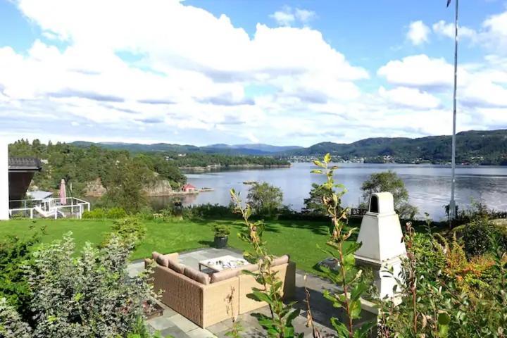 Arboretet: Seaside Retreat With Private Pool & Sauna In Villa