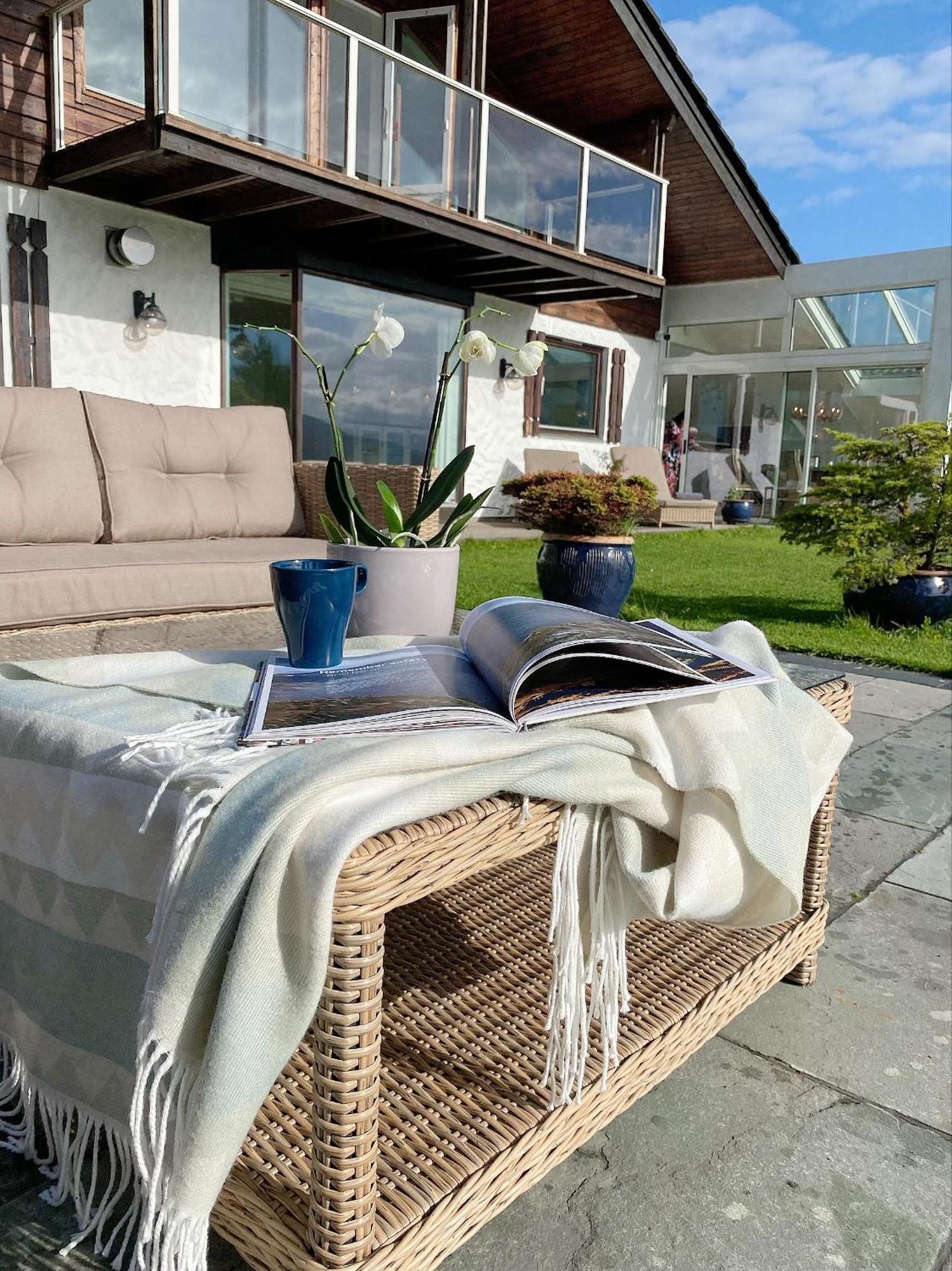 Arboretet: Seaside Retreat With Private Pool & Sauna In Bergen