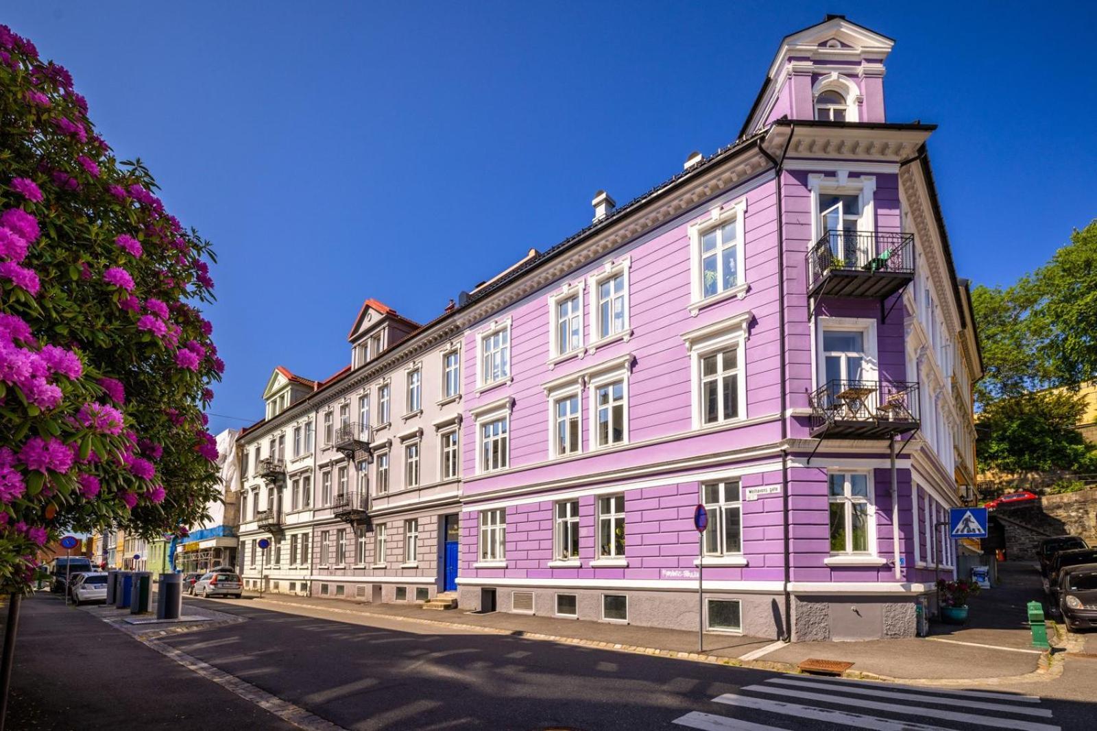 Beautiful In The Heart Of Apartment