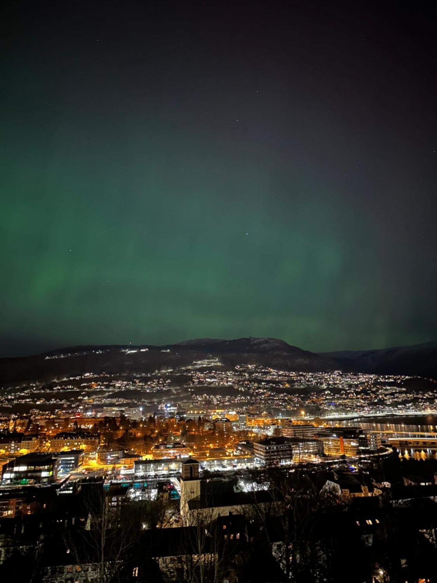 Med Nydelig Utsikt Over Apartment