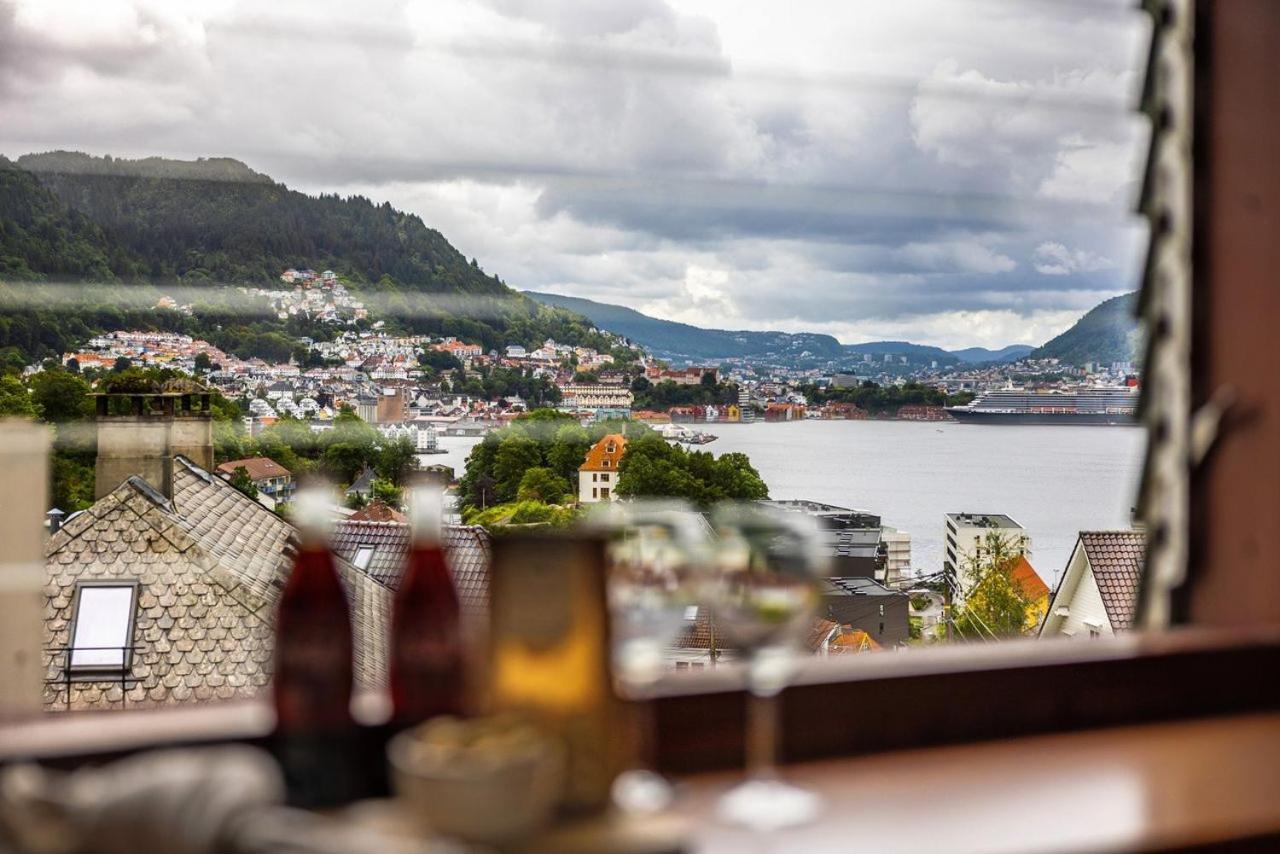 Top-floor W/great View