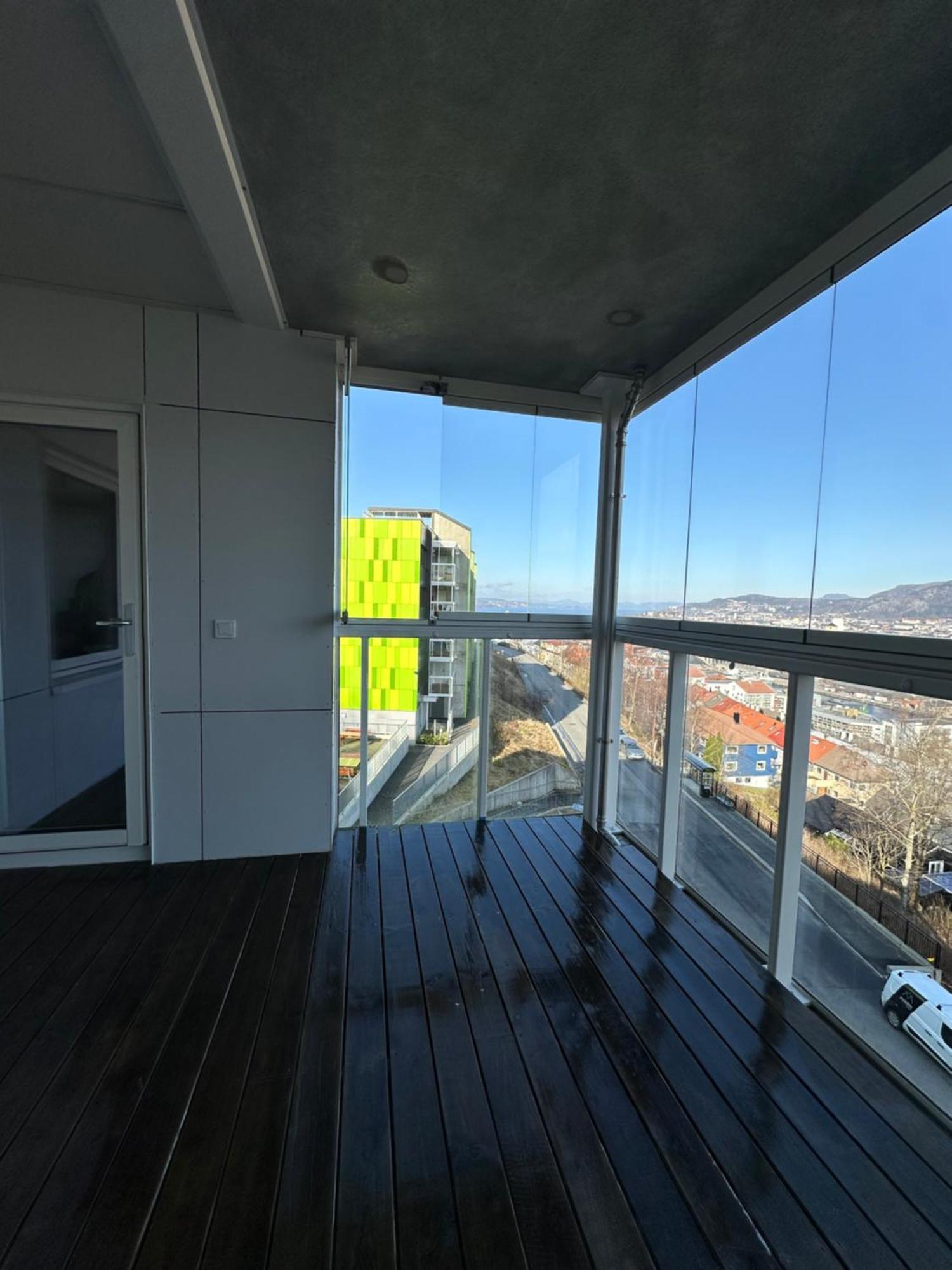 Med Nydelig Utsikt Over * Bergen