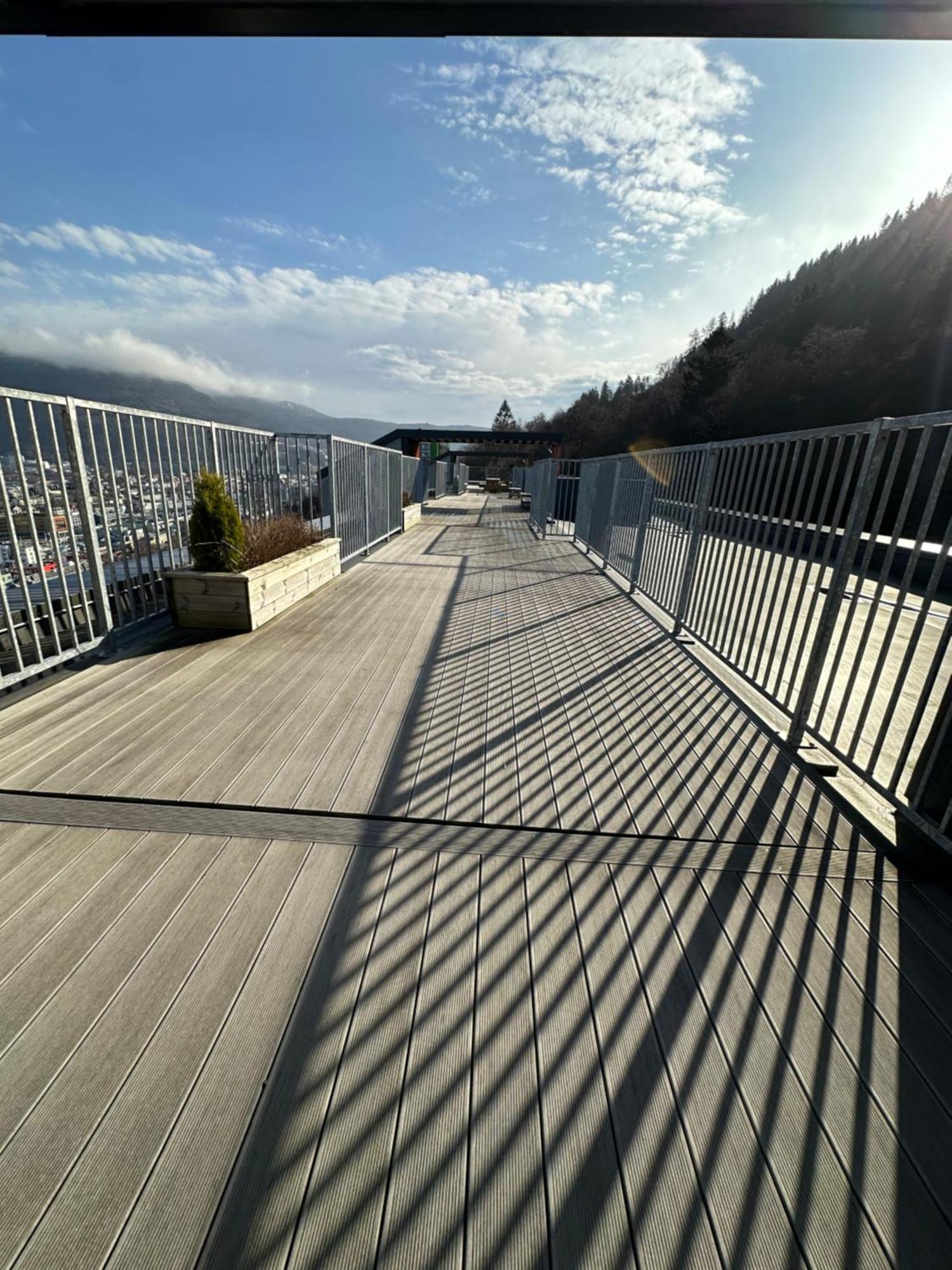 Med Nydelig Utsikt Over Apartment