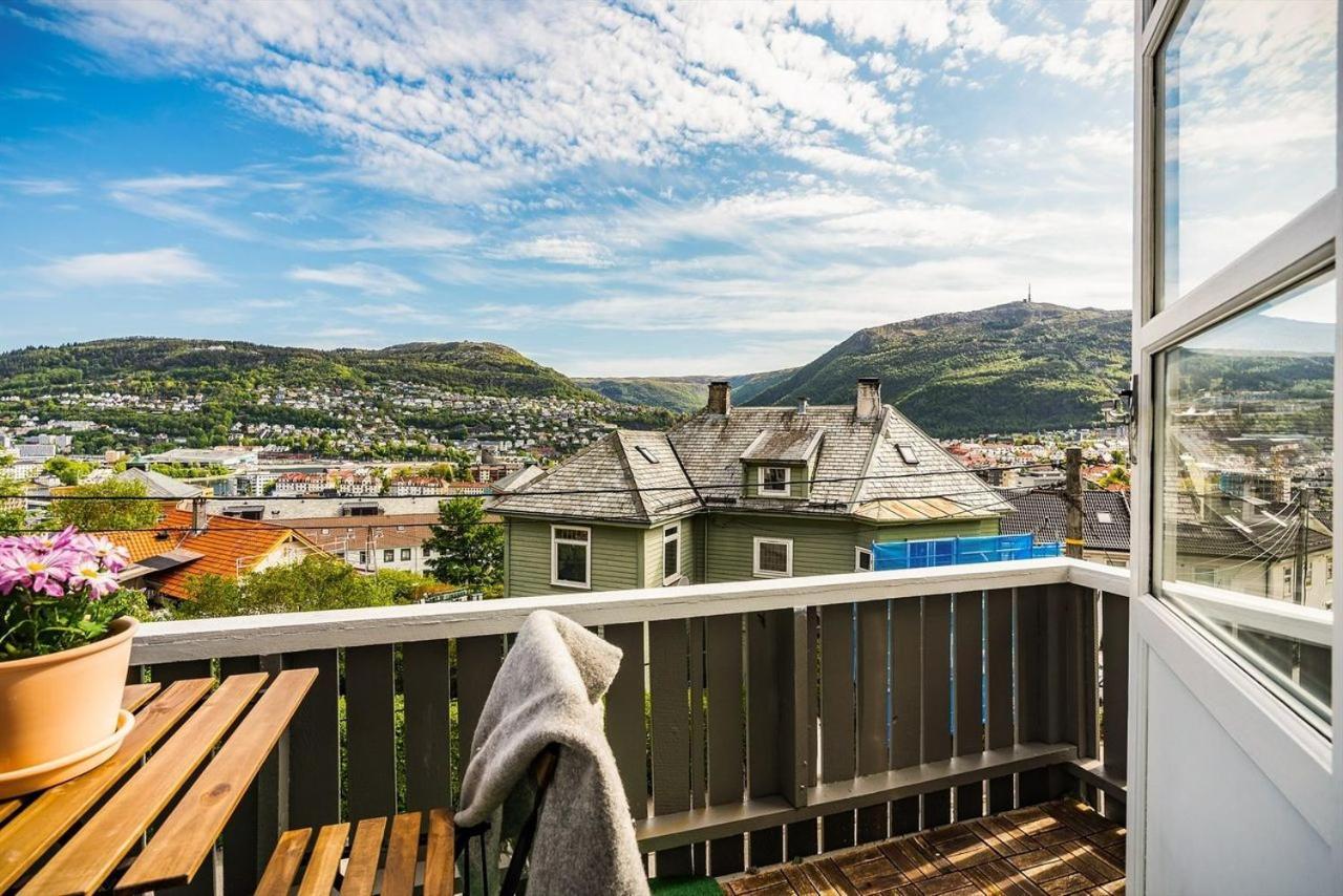 Panoramic Flat & Garden, Free Parking 12 Minutes Walking!