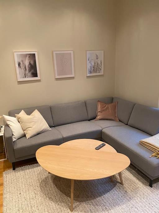 Apartment Lovely In