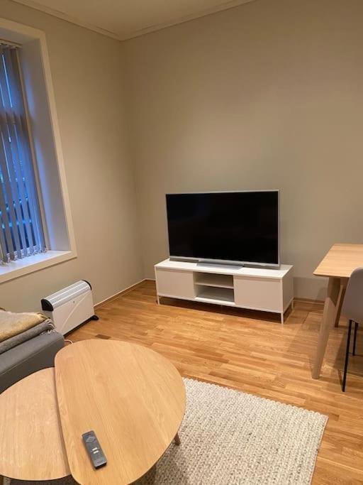 Apartment Lovely In
