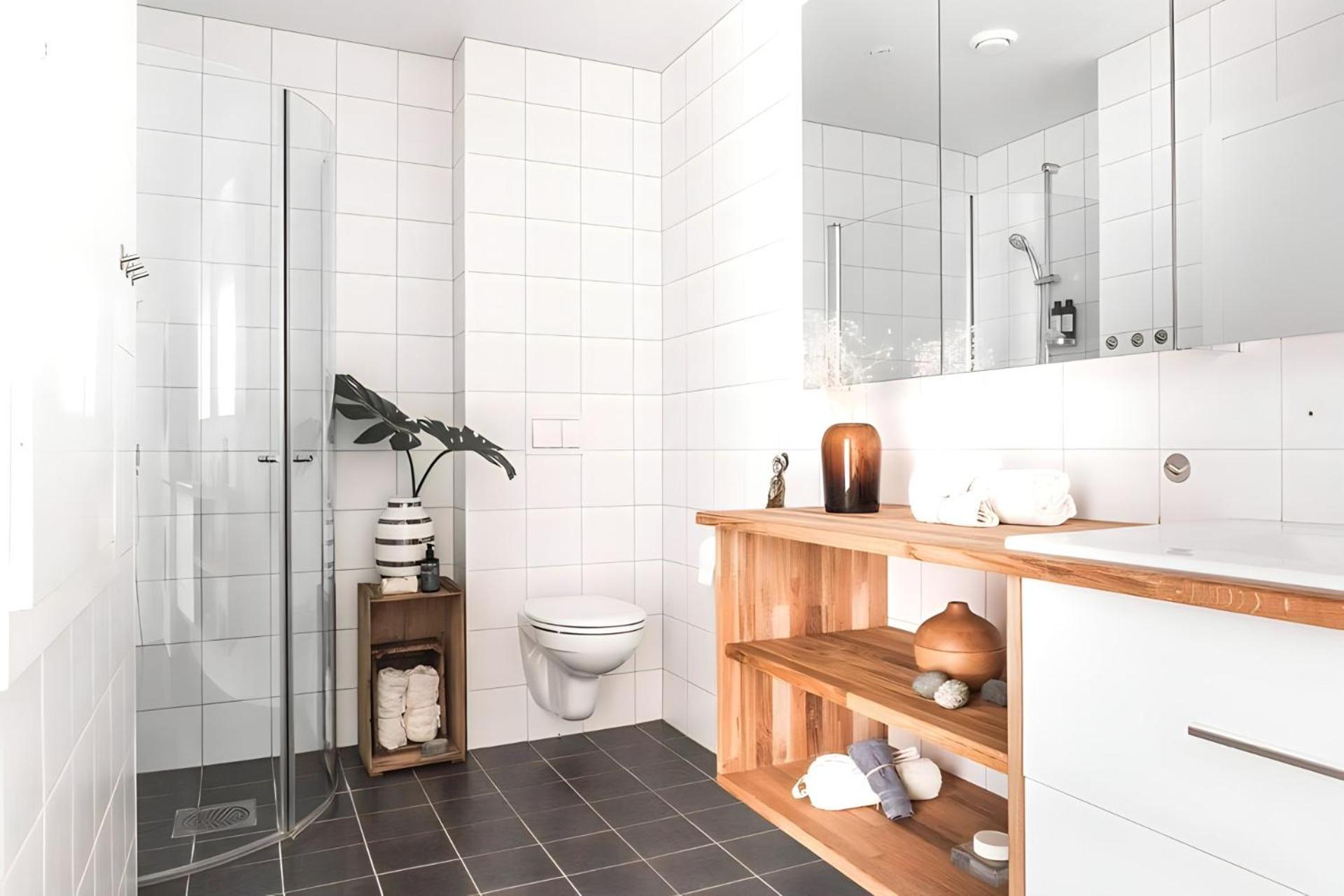Modern And Centrally Located Apartment