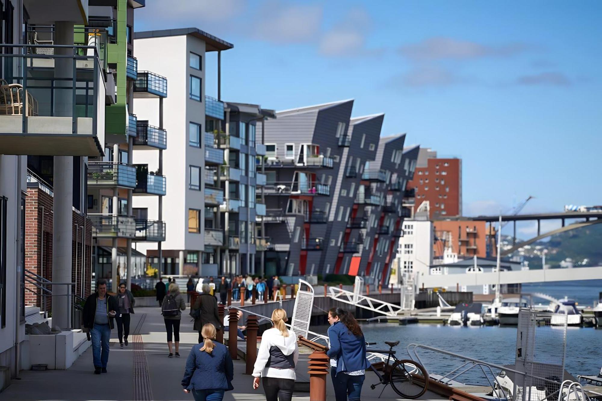 Modern And Centrally Located Apartment Bergen