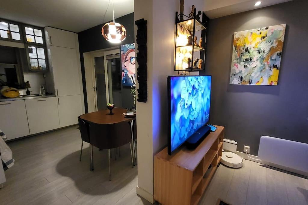 Superb And Central Place! Airb&b Favorite Apartment