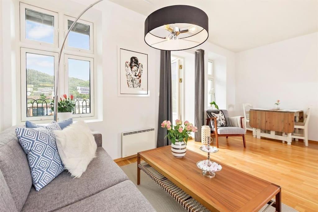 Apartment Flott Leilighet Pa Nygardshoyden