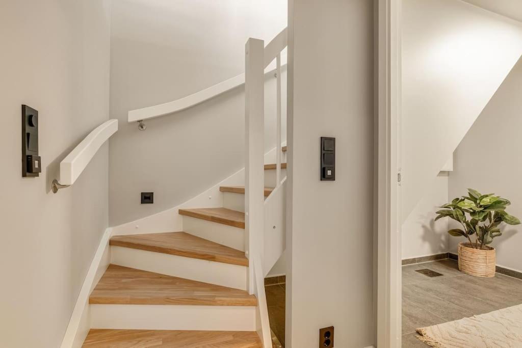 Apartment Modern New Townhouse City Centre *