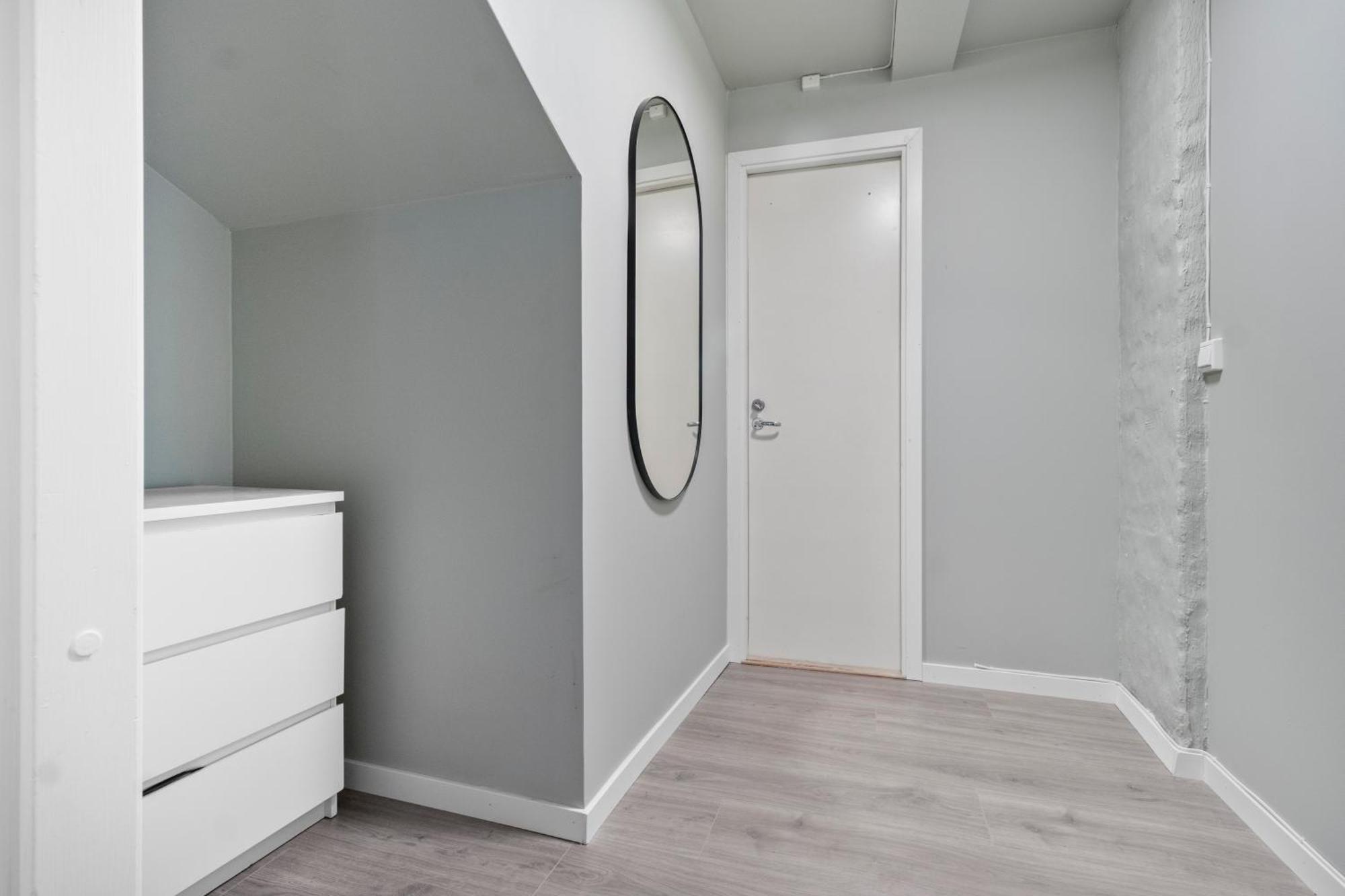Apartment Practical *