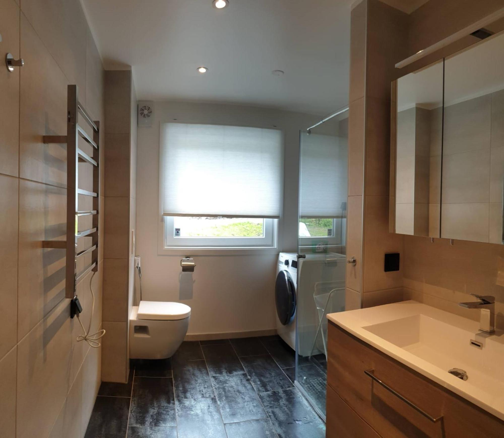 Apartment Hillfront 60 *