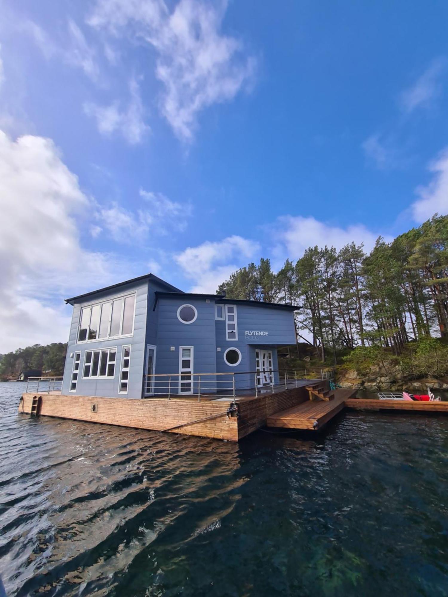 Floating 3* Bergen