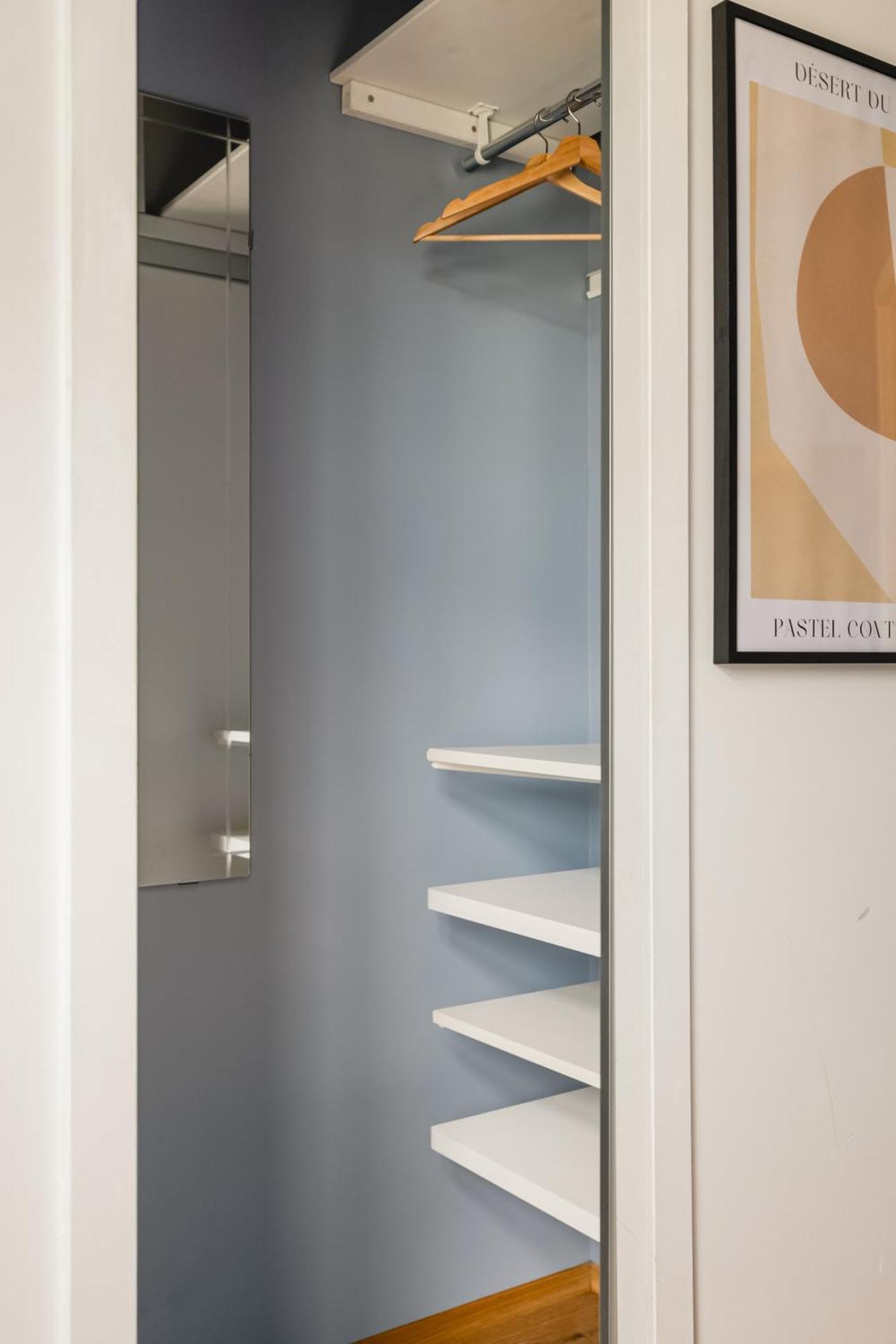 2-story Top Floor I 3x Work Space I Shared Garden Apartment Bergen