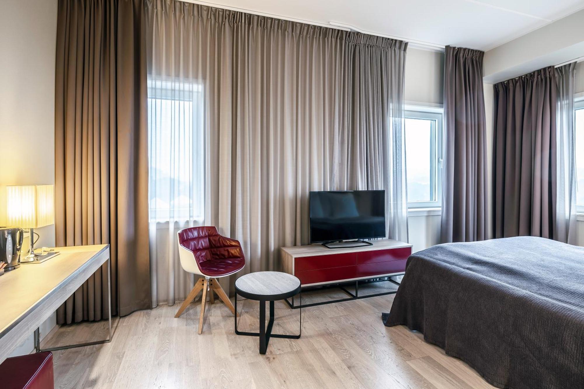 Hotel Quality Edvard Grieg 4*