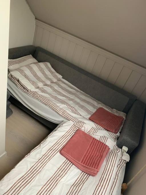 Dinbnb I On Of The I 400m To Bryggen And Floibanen