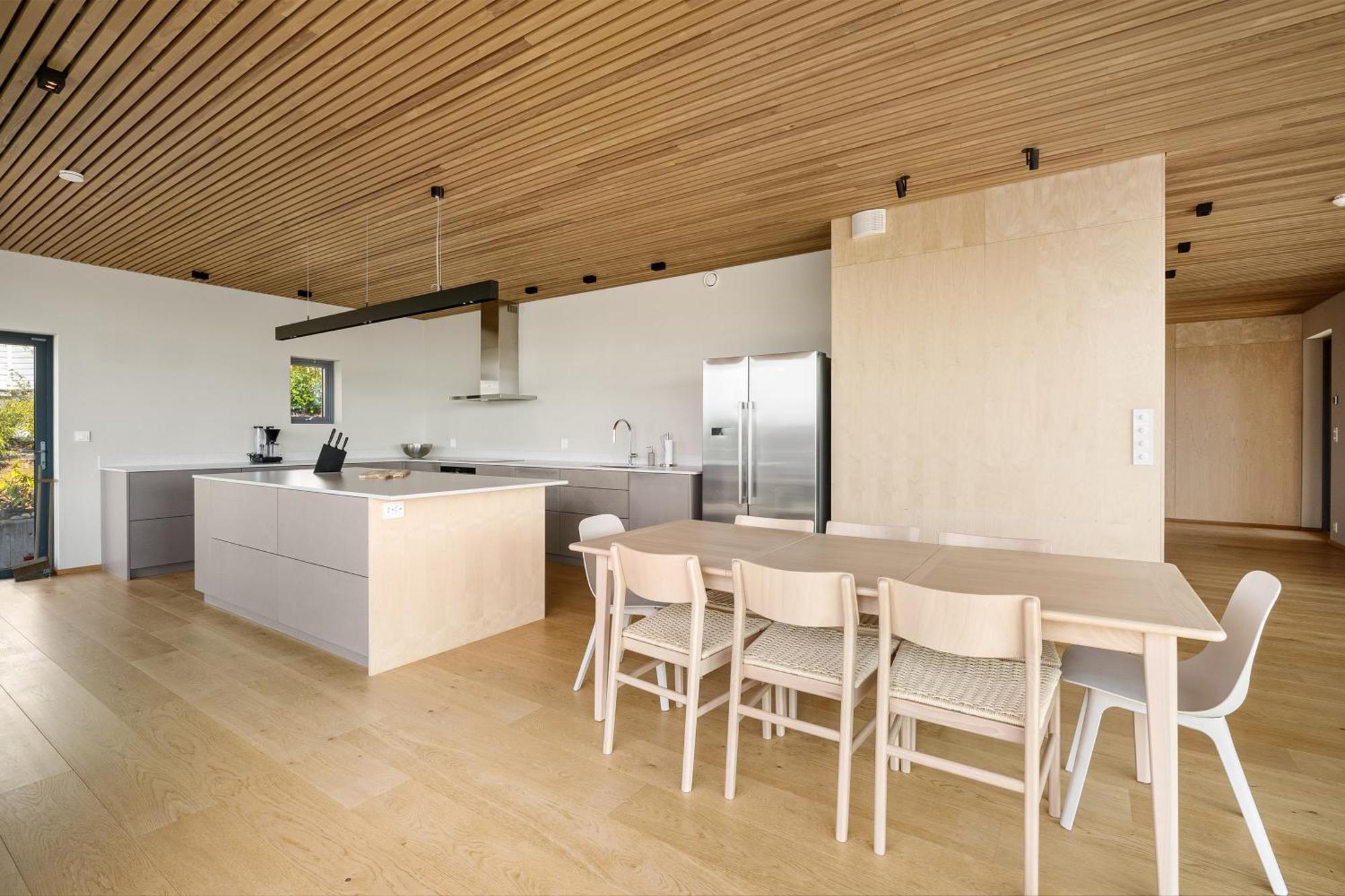 Amazing View - 5 Bedrooms - New House - Modern And Exclusive Villaer *