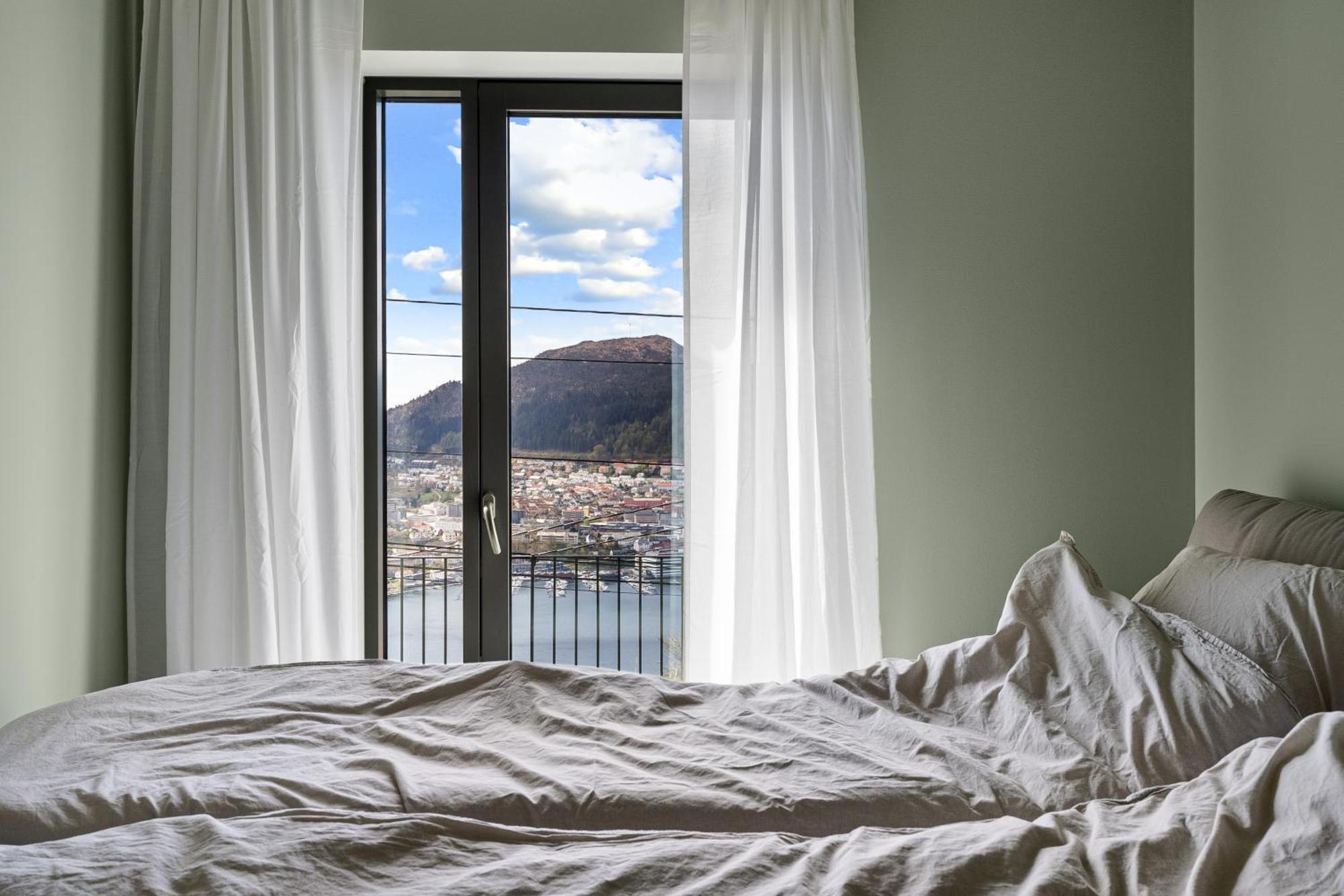 Amazing View - 5 Bedrooms - New House - Modern And Exclusive Villaer *