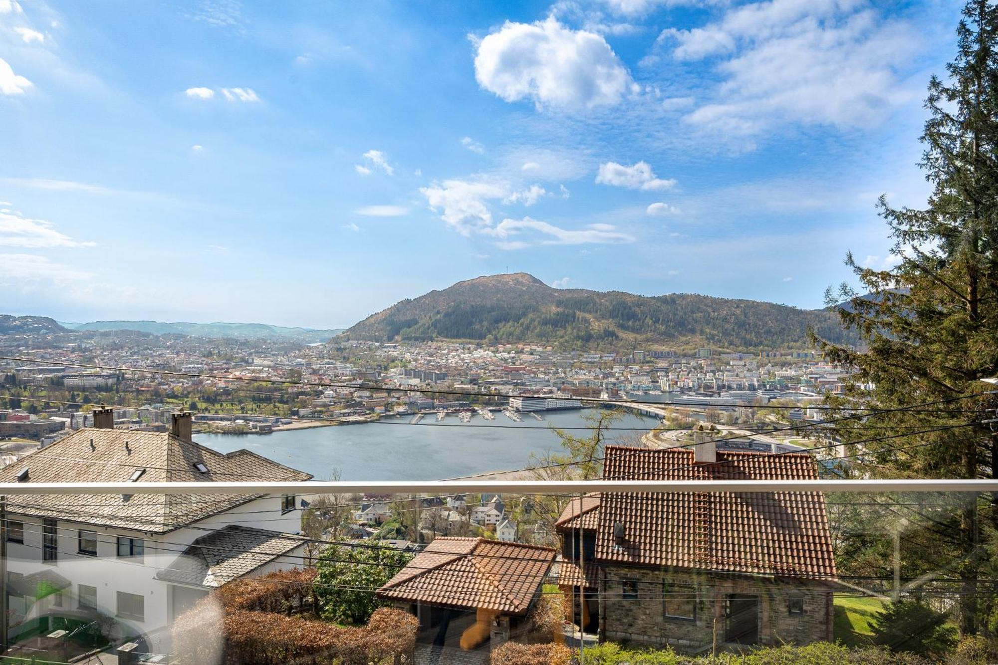 Villaer Amazing View - 5 Bedrooms - New House - Modern And Exclusive *