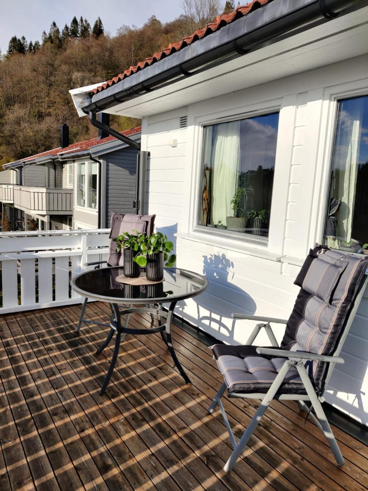 Holiday home Nearby Bergen, Midtunlia 27d Bergen