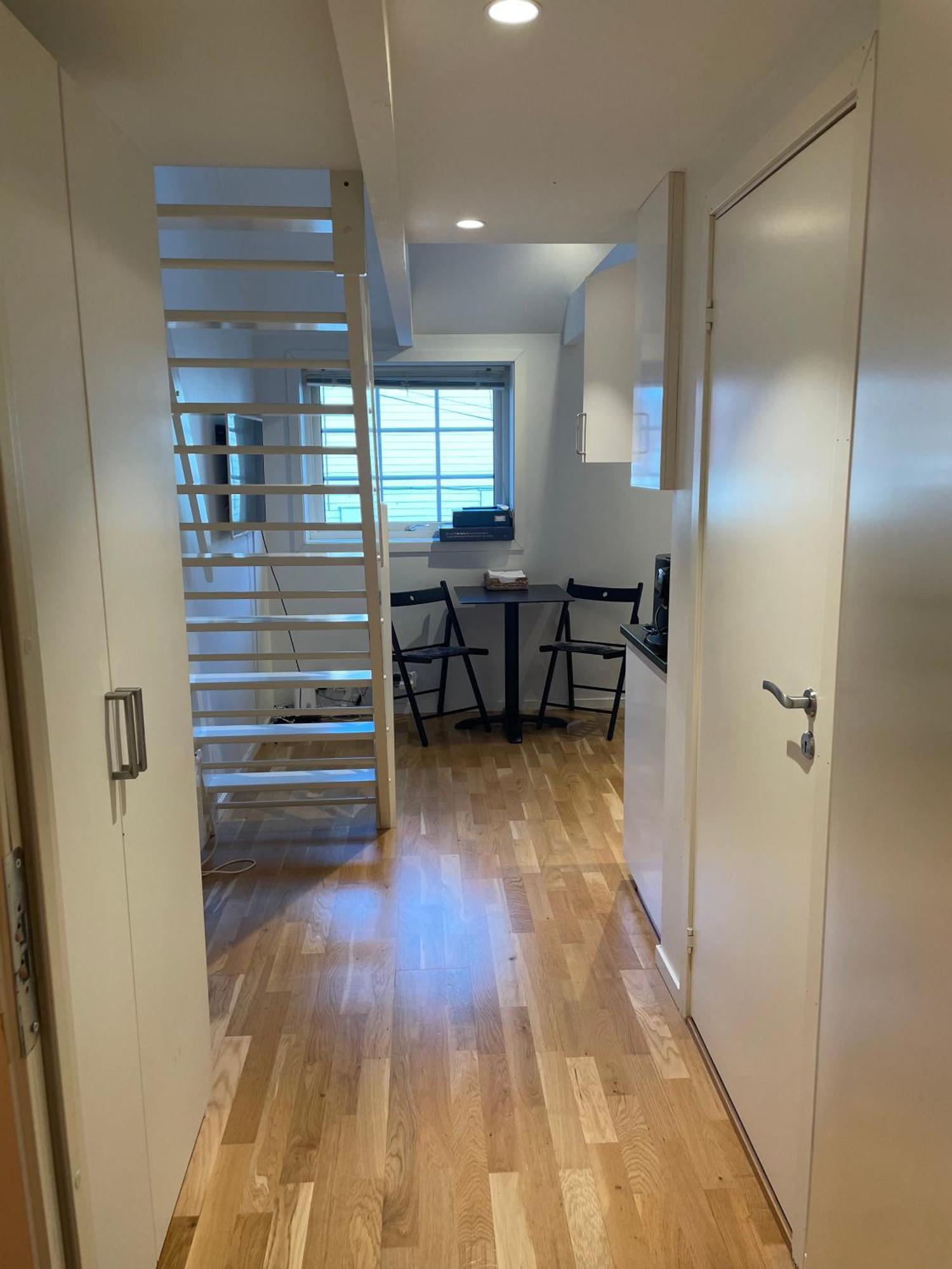 Harbor Hideaway - Apt2