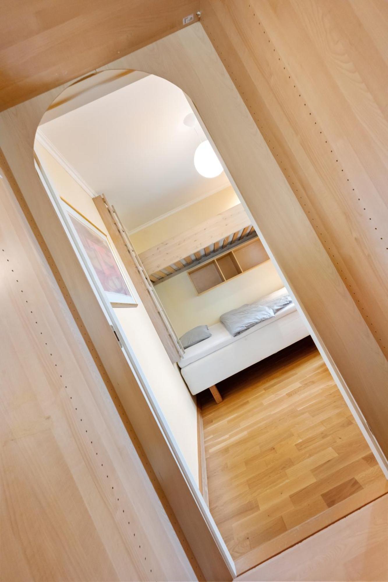 Spacious 3-bedroom For 8 By Bryggen Bergen