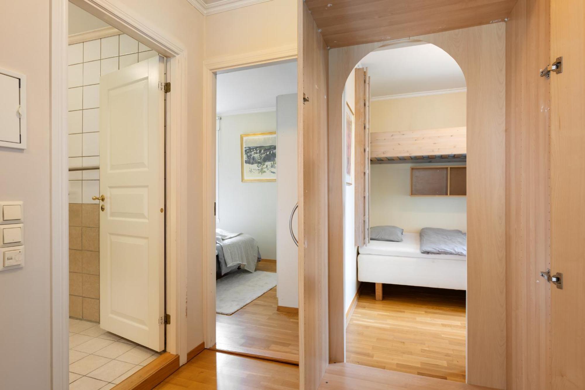 Spacious 3-bedroom For 8 By Bryggen