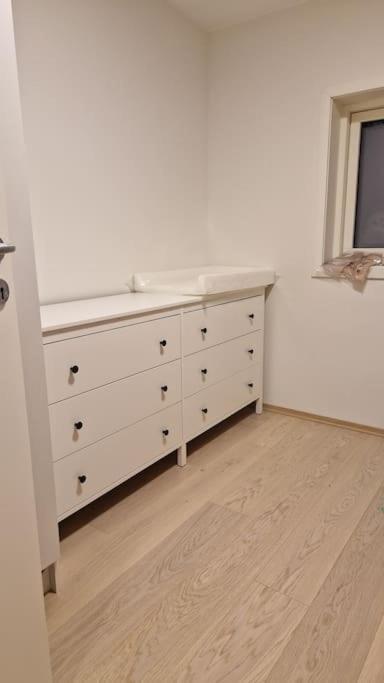 Apartment Koselig Enderekkehus I Nybygg! *