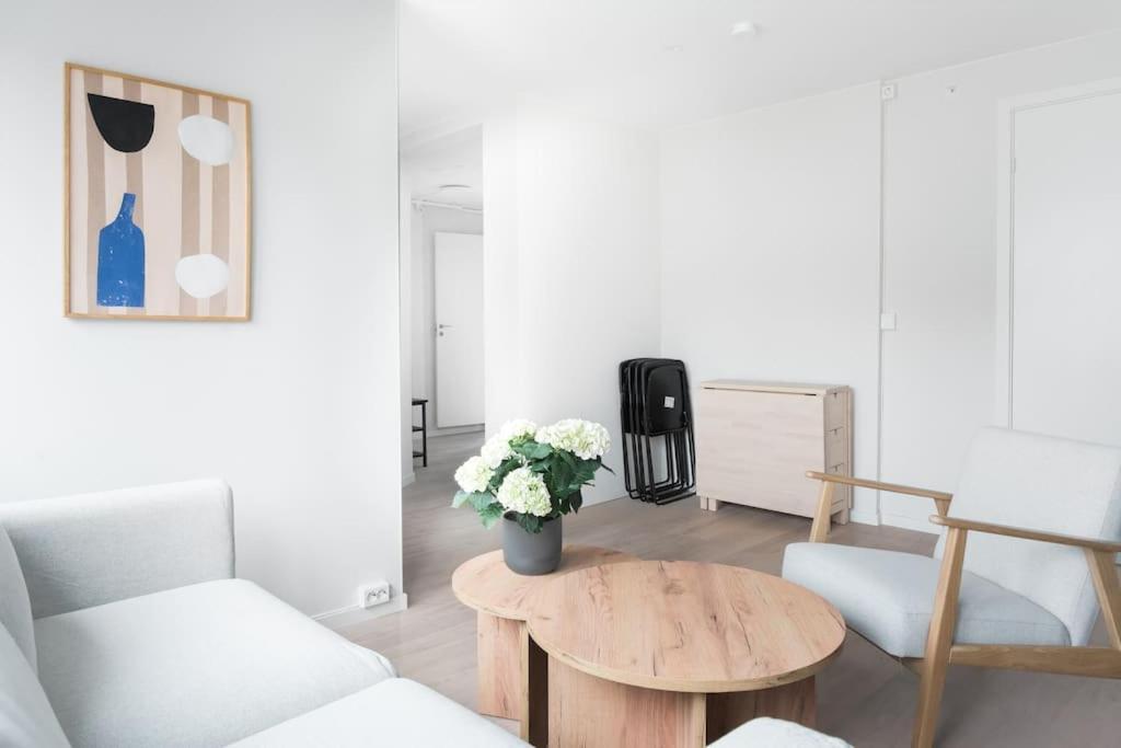 L Nostet Apartment *