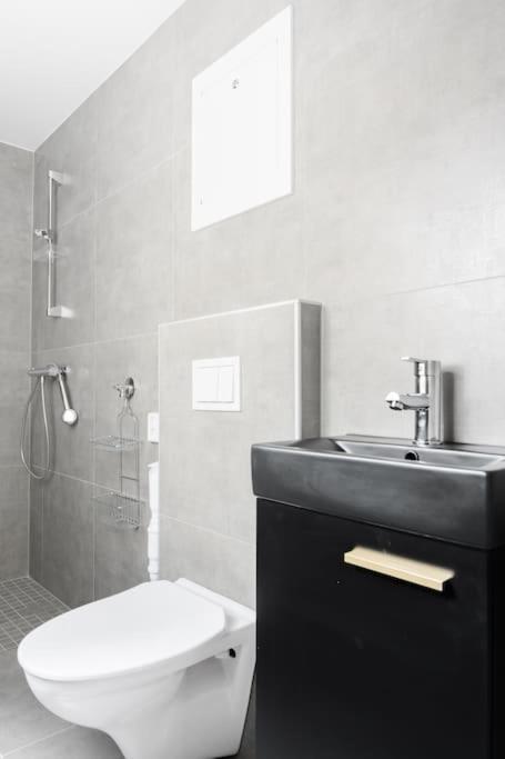 L Nostet Apartment