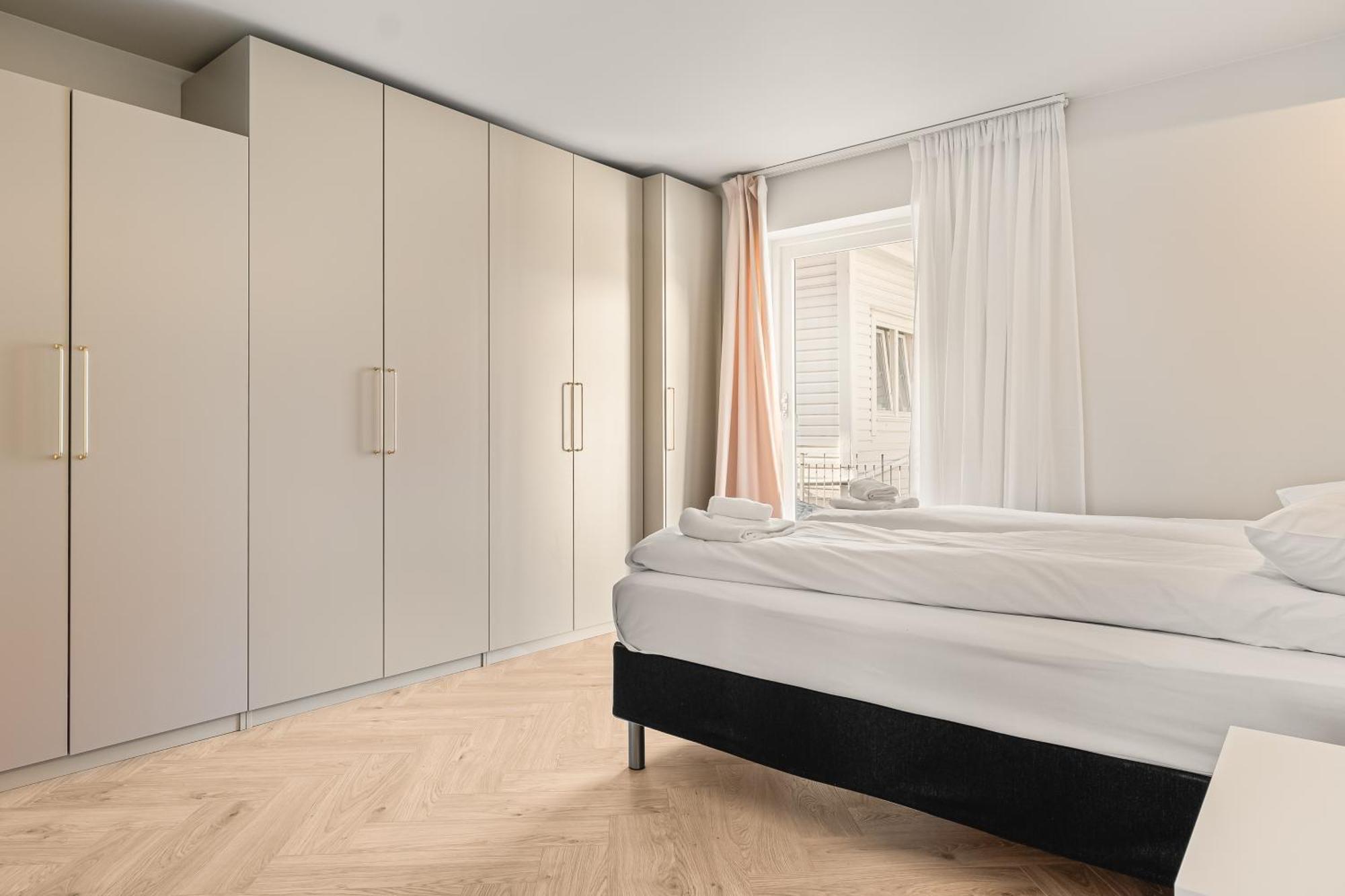 Apartment Dinbnb I Luxury Behind Bryggen I Renovated 2024