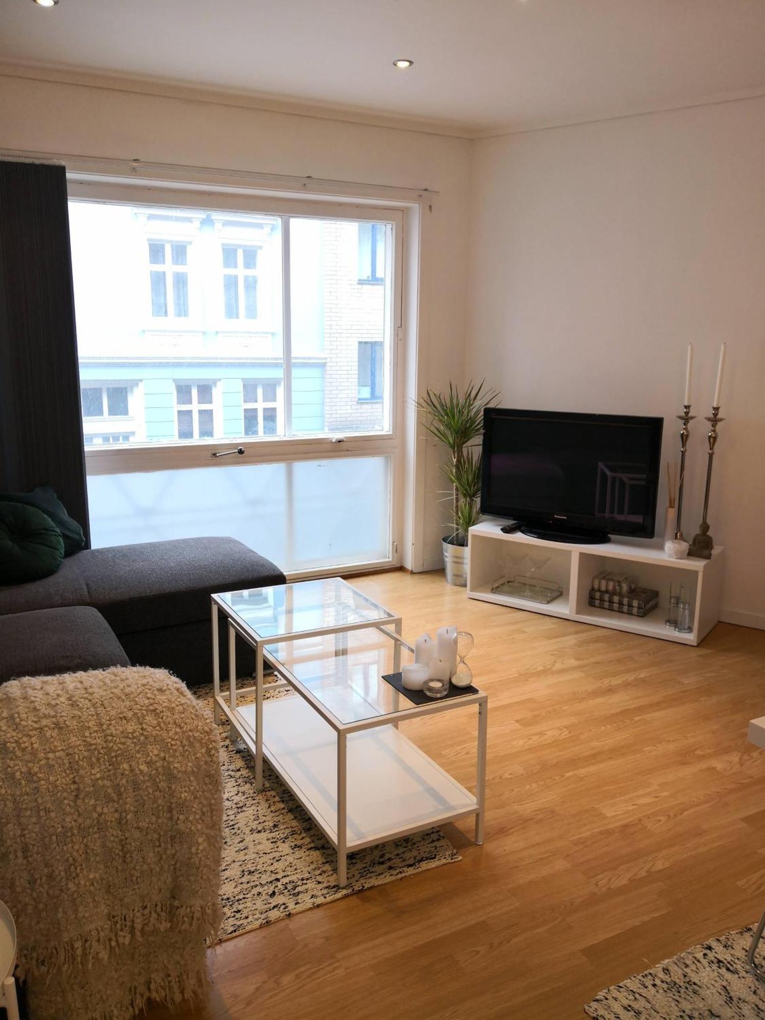 Nice Flat In The Heart Of City, 2 Bedrooms - 4 Beds