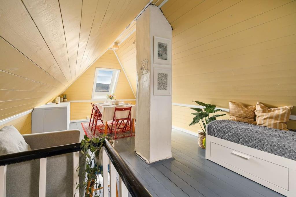 Det Lille Rode Huset Ved Floibanen Villa
